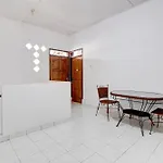 Spot On 94319 Daffsell Homestay Syariah